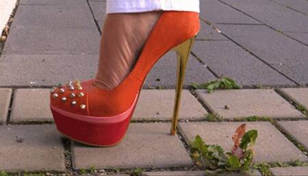 Orange Plateau Buffalo Pumps - Part 1 - MP4 1920x1080