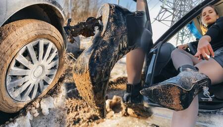 MUDDY HEELS (4K version) Tanya walks through the mud in high heels