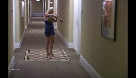 Blond Kelly Jerks Me Off! (mp4)