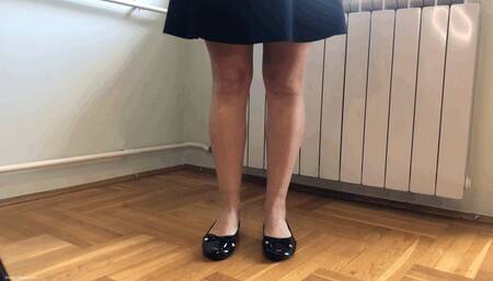 CHLOE ROBOT GIRL IN BALLET FLATS - MP4 HD