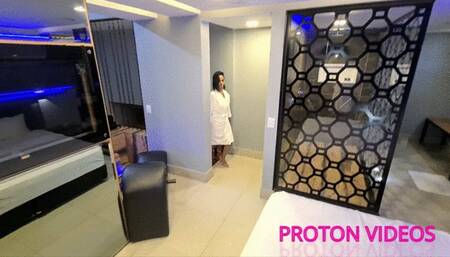 Erotic Massage with the cute Brunette - short economic version