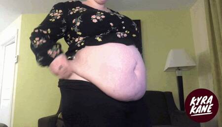 Fat Chat Cant Hide My Belly Anymore (MP4 HD)