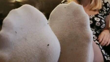 Smoking & Socks Removal