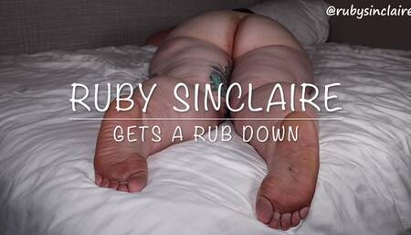 BBW Ruby gets an oiled up rub down by her masseuse wmv