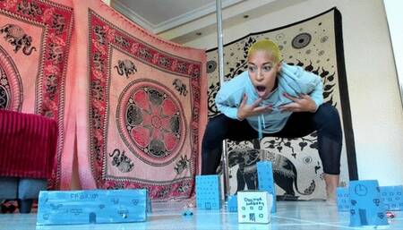 Giantess stmbles upon a tiny village and crushes it