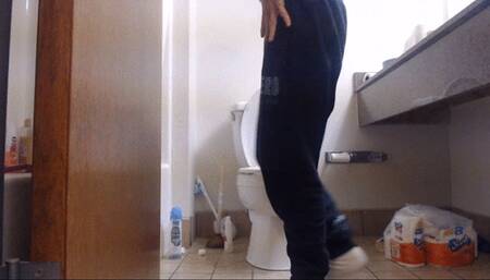 Quick topless dump loud greasy farts and plops