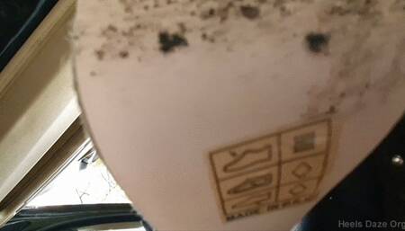 Sitting Giantess Teases YOU with Green Platform Heels