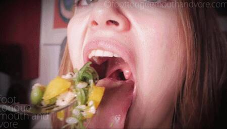 Hannah's Colourful Bowl