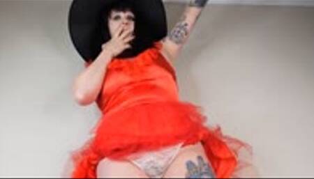 Lydia Deetz GROWTH TRANSFORMATION! Turned into GIANTESS accidentally by Beetlejuice MP4 1080