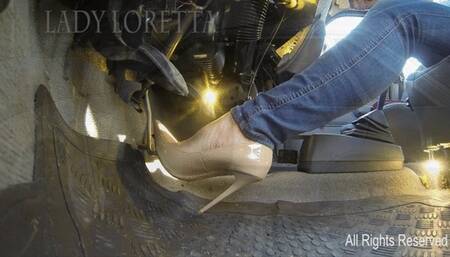 Lady Loretta Stranded Crank HD
