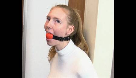 Cassie Playing with Handcuffs mp4