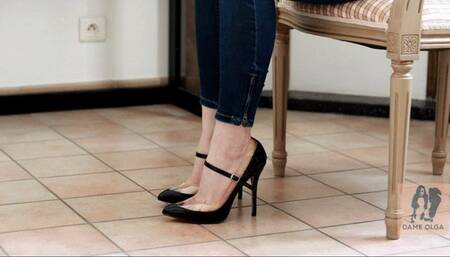 (111) Cum on Clear High Heel Pumps (1080p, MP4)