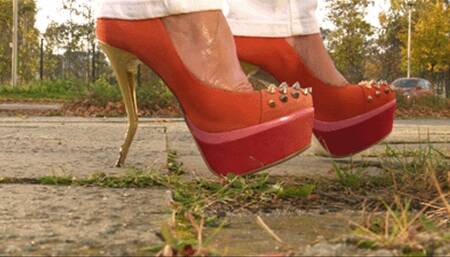 Orange Plateau Buffalo Pumps Walking With Crooked Heels - mp4 1920x1080
