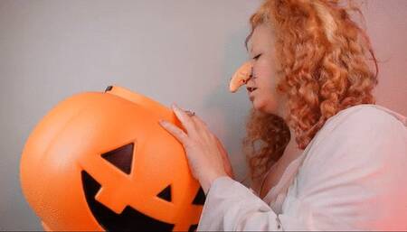 Ugly Witch Transforms YOUNG and HOT and shows off LINGERIE MP4 640