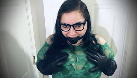 Sensual ballgagged tease