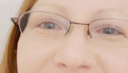 Finger Biting In Black Lipstick  mp4