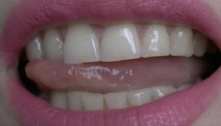 You use your incisors like a saw and saw the bears heads right off MP4 HD 720p