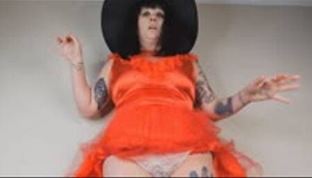 Lydia Deetz GROWTH TRANSFORMATION! Turned into GIANTESS accidentally by Beetlejuice WMV 720