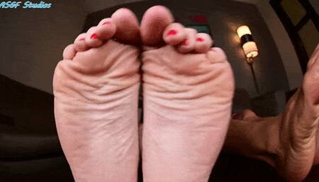 Tomiko and Savannah Costello return of the foot perv - MP4