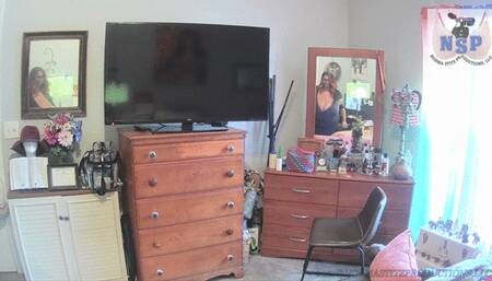 GODDESS NORMA STITZ STARTS TROUBLE FOR HIM IN THE OFFICE   MP4 FORMAT