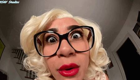 Sahrye will shrink and shrink and shrink you! -  MOV