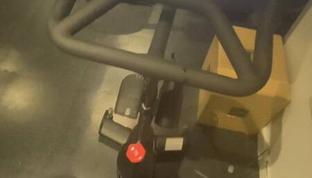 Post Workout Sweaty Ass!