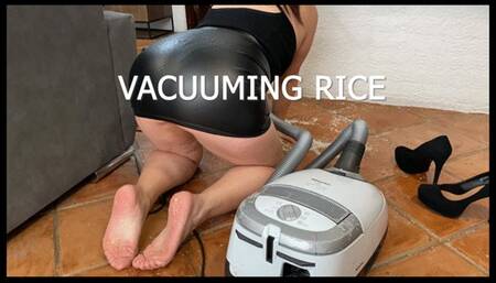 vacuuming rice