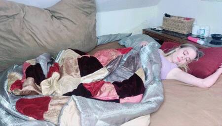 Girlfriend roleplay JOI