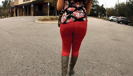 Public Pee at Down Under Restaurant