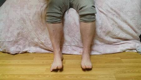 Thick sticky red sauce my foot to foot fun