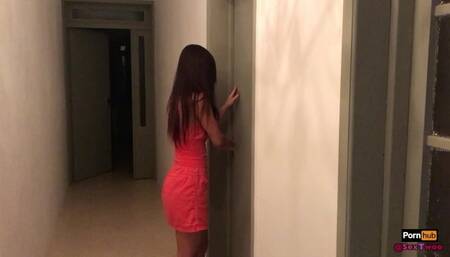 Rapide écart Dans un Dortoir