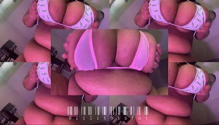 Huge BBW Tits, Tiny Bikinis