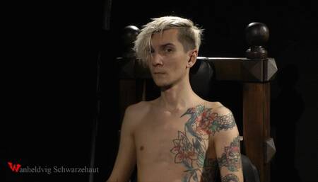 NICKY NIPPLE TICKLING to THRONE