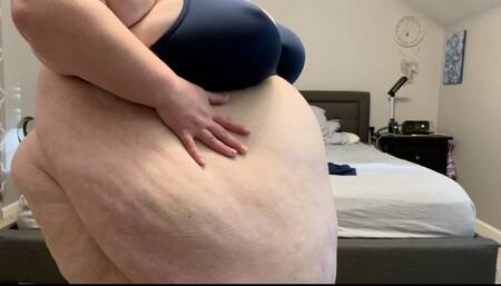 Celia SSBBW Belly Play Standing and Laying Down - MP4