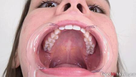 Inside My Mouth - Hellen (4K)