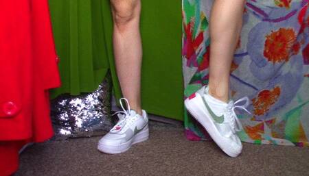 Gorgeous Nike AirForce SNEAKER Magic (mkv)