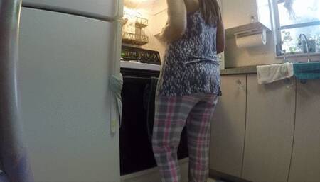 Thought I had to fart NOPE its a poopp TOIELT FETISH