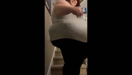 CeliaBBW Surprise Vore with Her Date