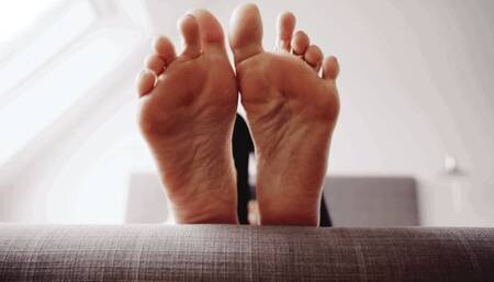 Hot Feet on Bed (FULL HD)