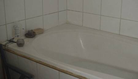 Bath, smoke and jerk