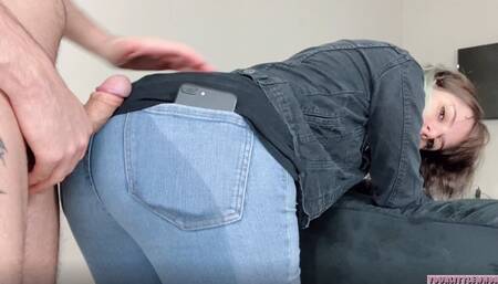 boy-girl jeans fuck and pee play