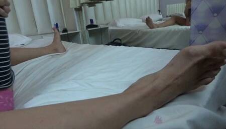 MANU AND SCARLET WET AND DEEP KISS PART 1  BY SCARLET WHITE AND MANU ALBERTINE (CAM BY RENAN FULL HD)