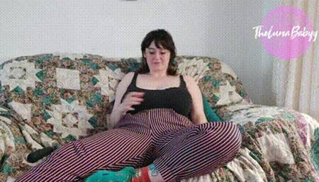 Quick Play with Alien in Belly SFX