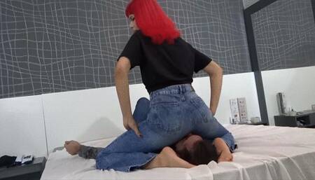JEANS FACE SITTING DOMME AZUKAT AND DANIEL SANTIAGO