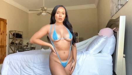 Stripper Gets A Facial