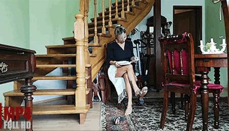 Milf Shoeplay In The Lounge (FULL HD) - Lady Olga