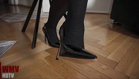 Slapped with Summer Sandals (HDTVWMV) – Madeleine