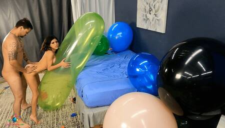 Dazz Does Her First Fuck to Pop F2P Cam 2 HD WMV (1920x1080)