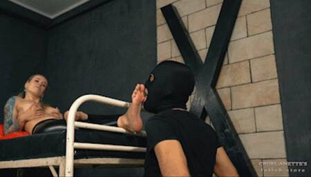 Salty soles and dirty toes HD MP4