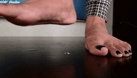 Latina MILF CRUSHING these peons! - MOV